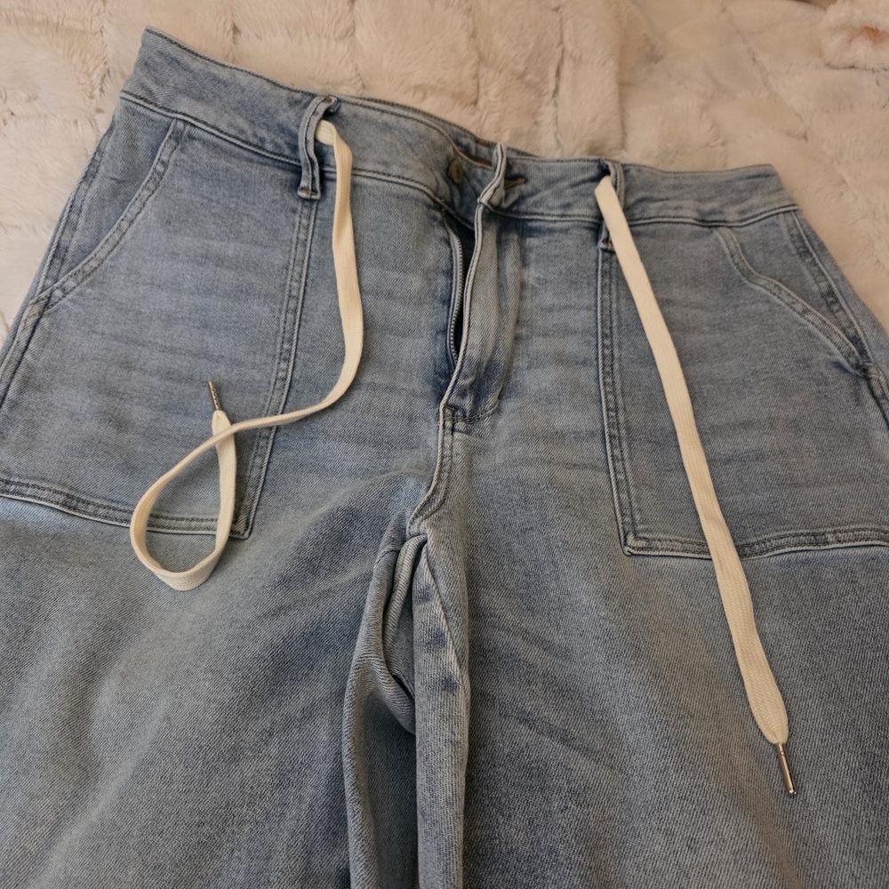 Light Blue Women's Jeans